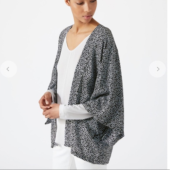 Jigsaw Jackets & Blazers - NWT Jigsaw Ditsy Leaf Silk Cape in Blossom Blue